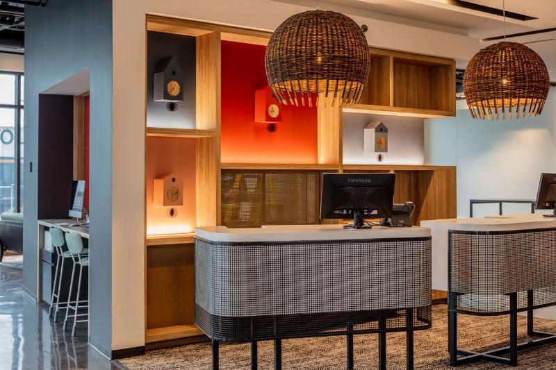 Alt Hotel Calgary East Village ภายนอก รูปภาพ