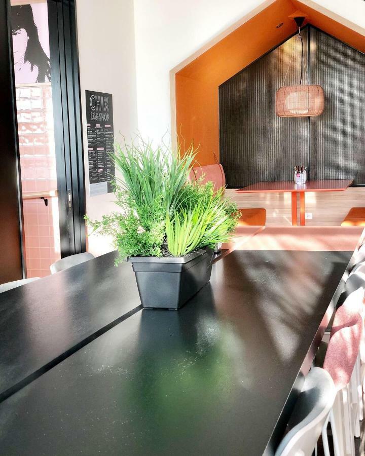 Alt Hotel Calgary East Village ภายนอก รูปภาพ