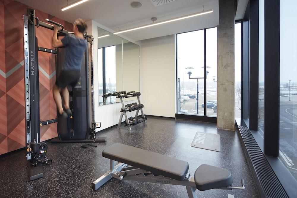 Alt Hotel Calgary East Village ภายนอก รูปภาพ